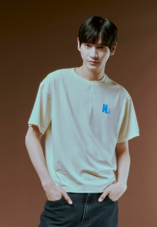 Mossimo Schnozy Off White Basic Round Neck Cropped Fit Tee Unisex