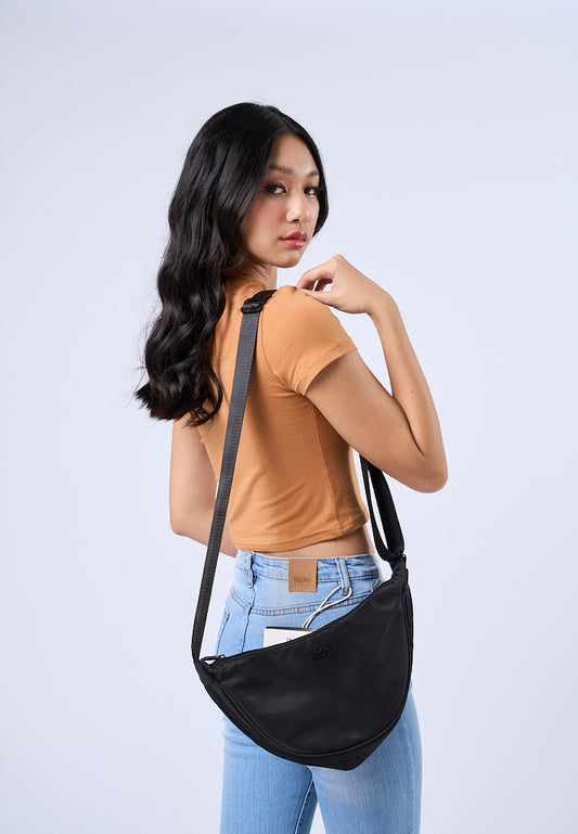 Mossimo Clouie Black Crossbody Bag
