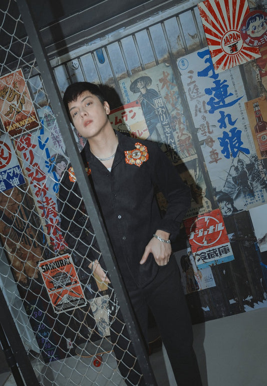 Mossimo Gekko Black Oversized Long Sleeves