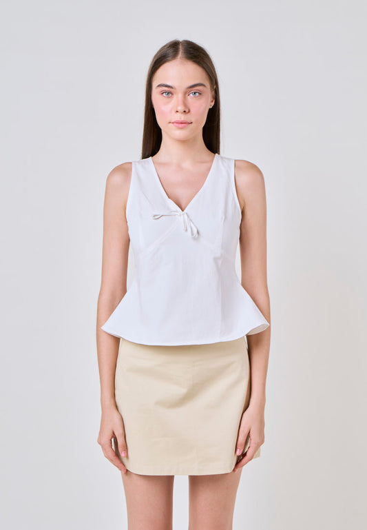 Mossimo Willow White V-Neck Linen Top w/ Lace