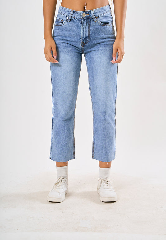 Mossimo Angelyn Medium Blue Five Pocket Slim Straight Mid Cropped Jeans