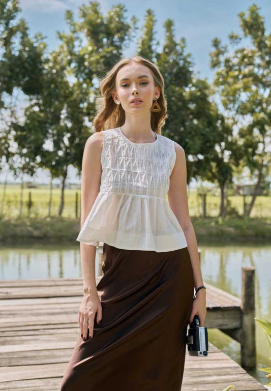 Mossimo Claire White Classic Smocking Detailed Top