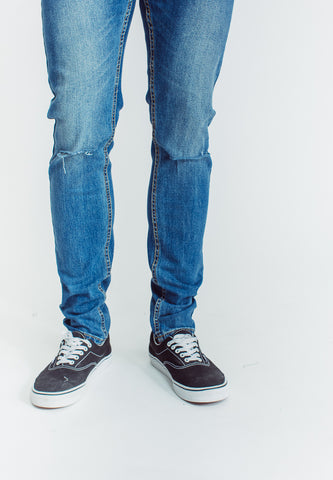 Mossimo Lawrence Medium Blue Ankle Length with Ripped and Patch Jeans