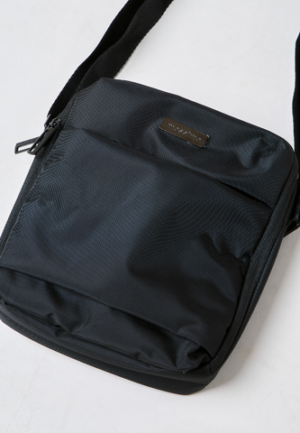 Mossimo Shan Black Sling Bag