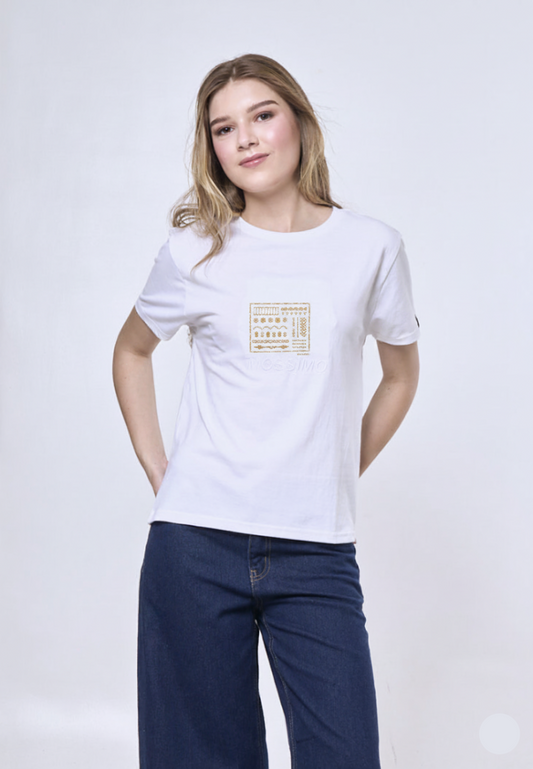 Mossimo Eleanor White Classic Fit Tee