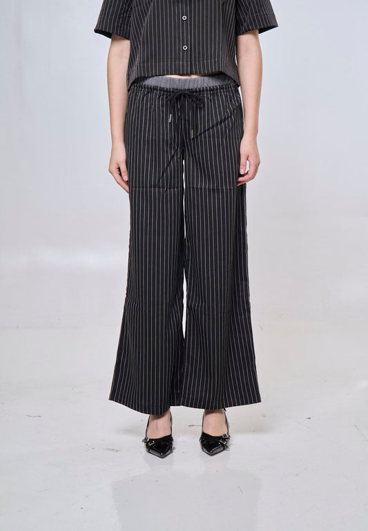 Mossimo Agatha Black Straight Loose Garterized Trouser