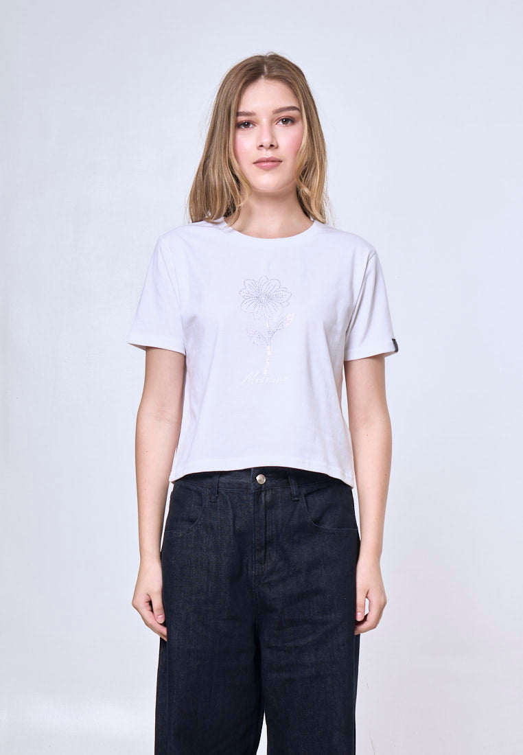Mossimo Leonie White Classic Cropped Fit Tee