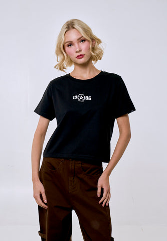 Mossimo Women's Black 1986 Logo Classic Cropped Fit Tee