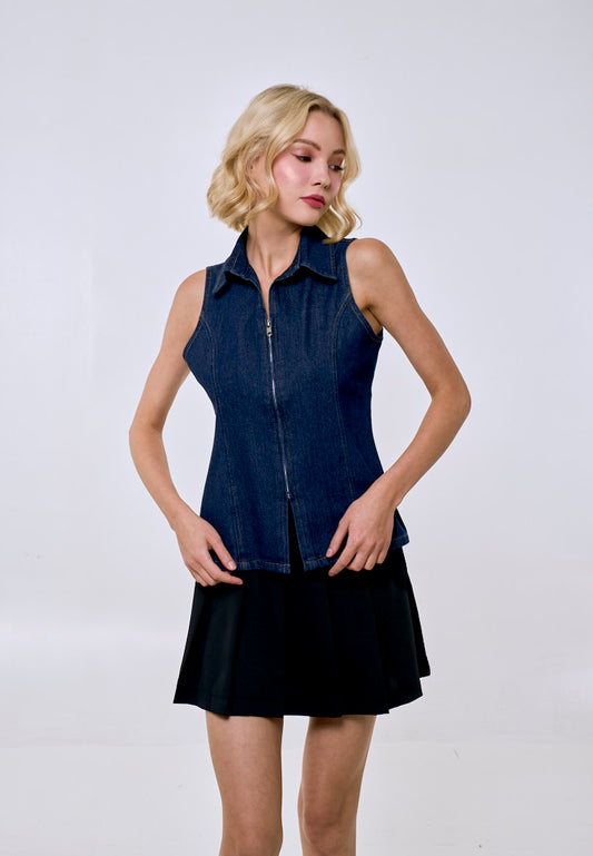 Mossimo Women's Denim Blue Sleeveless Zipper Collar Polo Top
