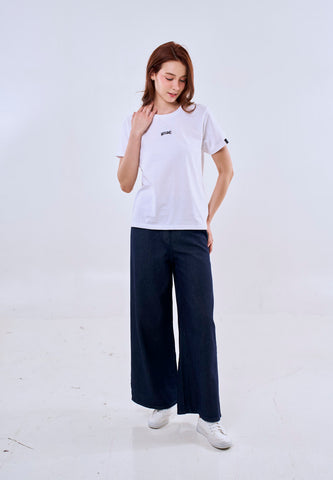 Mossimo White Classic Fit Tee w/ Small Embroidery Round Neck For Women