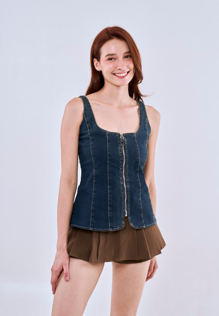 Mossimo Women's Denim Blue Vintage Fit Structured Zipper Top
