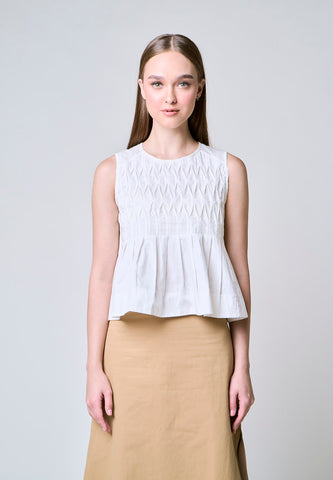 Mossimo Claire White Classic Smocking Detailed Top