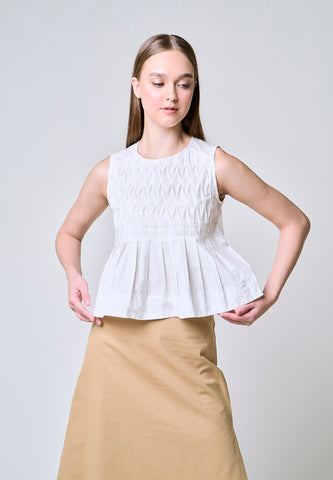 Mossimo Claire White Classic Smocking Detailed Top
