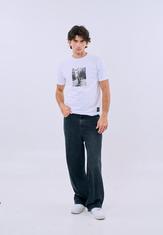 Mossimo Unisex White Graphic Unisex Fit Tee