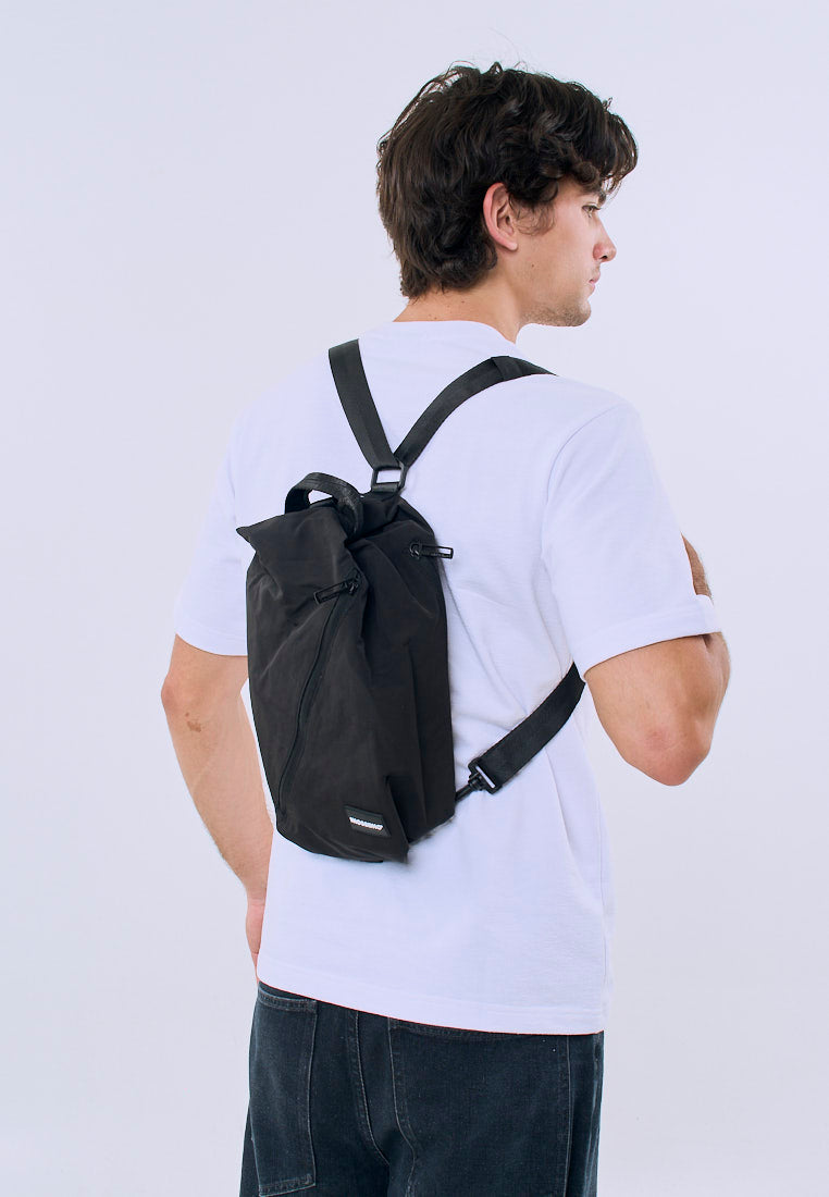 Mossimo Cassiel Black Unisex 2in1 Body Bag and Backpack