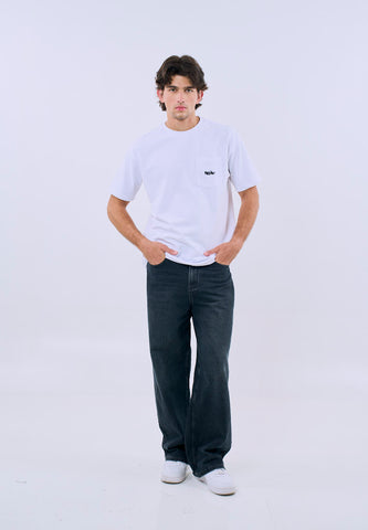 Mossimo Men's White  Basic Front Pocket Urban Fit Tee with Back Woven Label