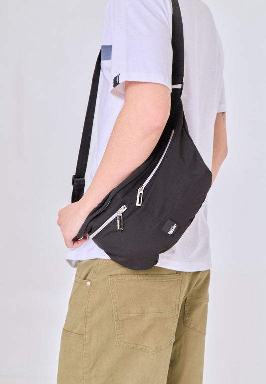 Mossimo Nicko Black Belt Bag