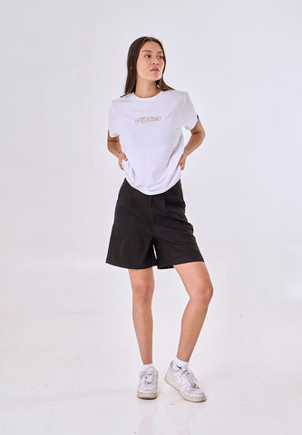 Mossimo Quorra White Classic Fit Tee
