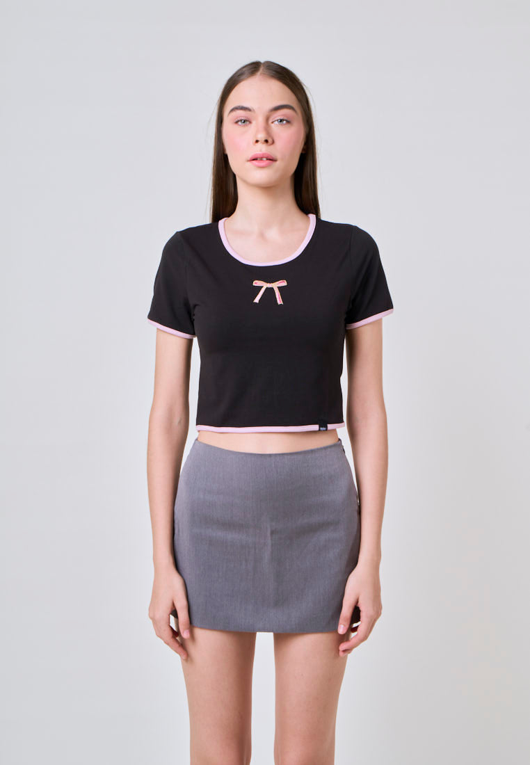 Mossimo Rosie Black Classic Cropped Fit Tee