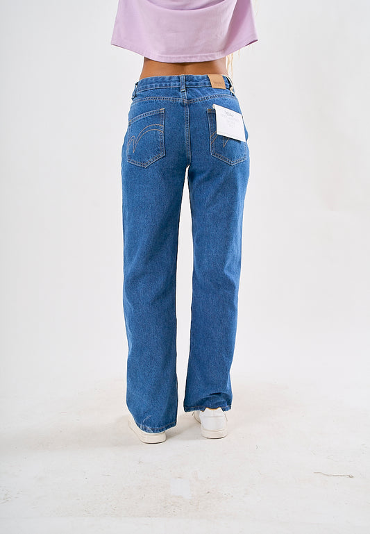 Mossimo Cath Medium Blue Five Pocket Straight Mid Jeans