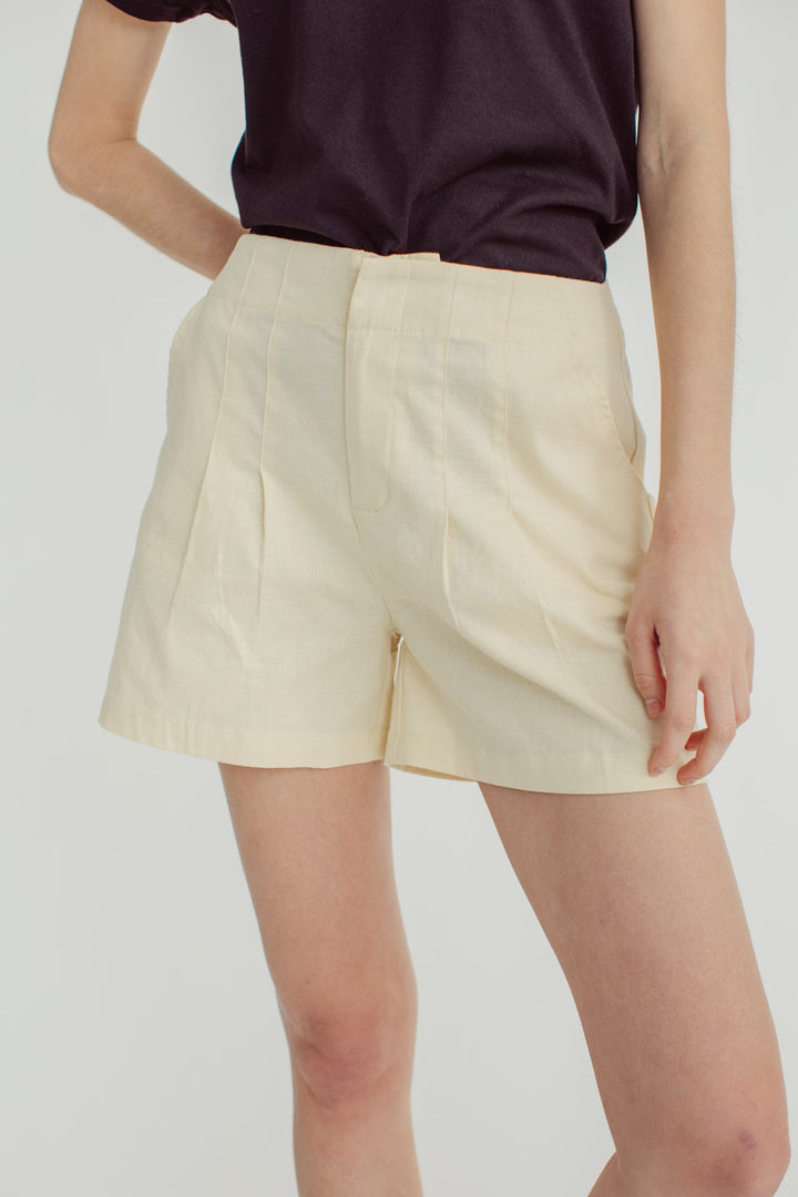 Beige Tapered Shorts with Darts - Mossimo PH