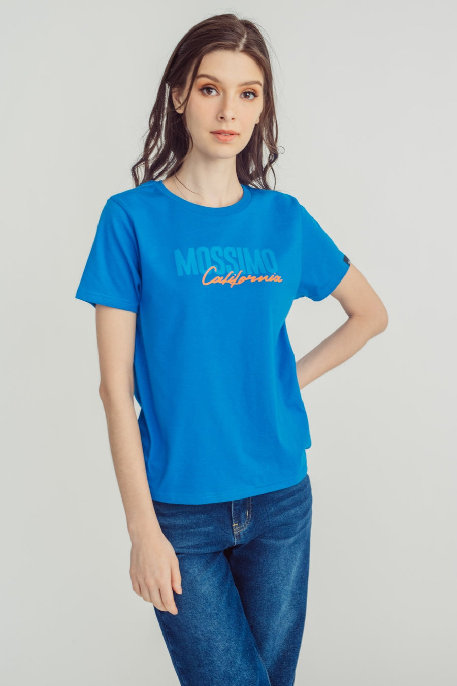 Daphne with Big Mossimo California Branding Classic Fit Tee - Mossimo PH
