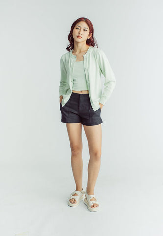 Leeanne Black Loose Fit Mid Waist Short with Pintuck Pleats - Mossimo PH