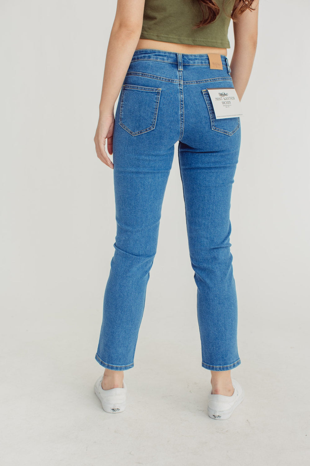 Medium Blue Straight Low Womens Basic Five Pocket Jeans - Mossimo PH