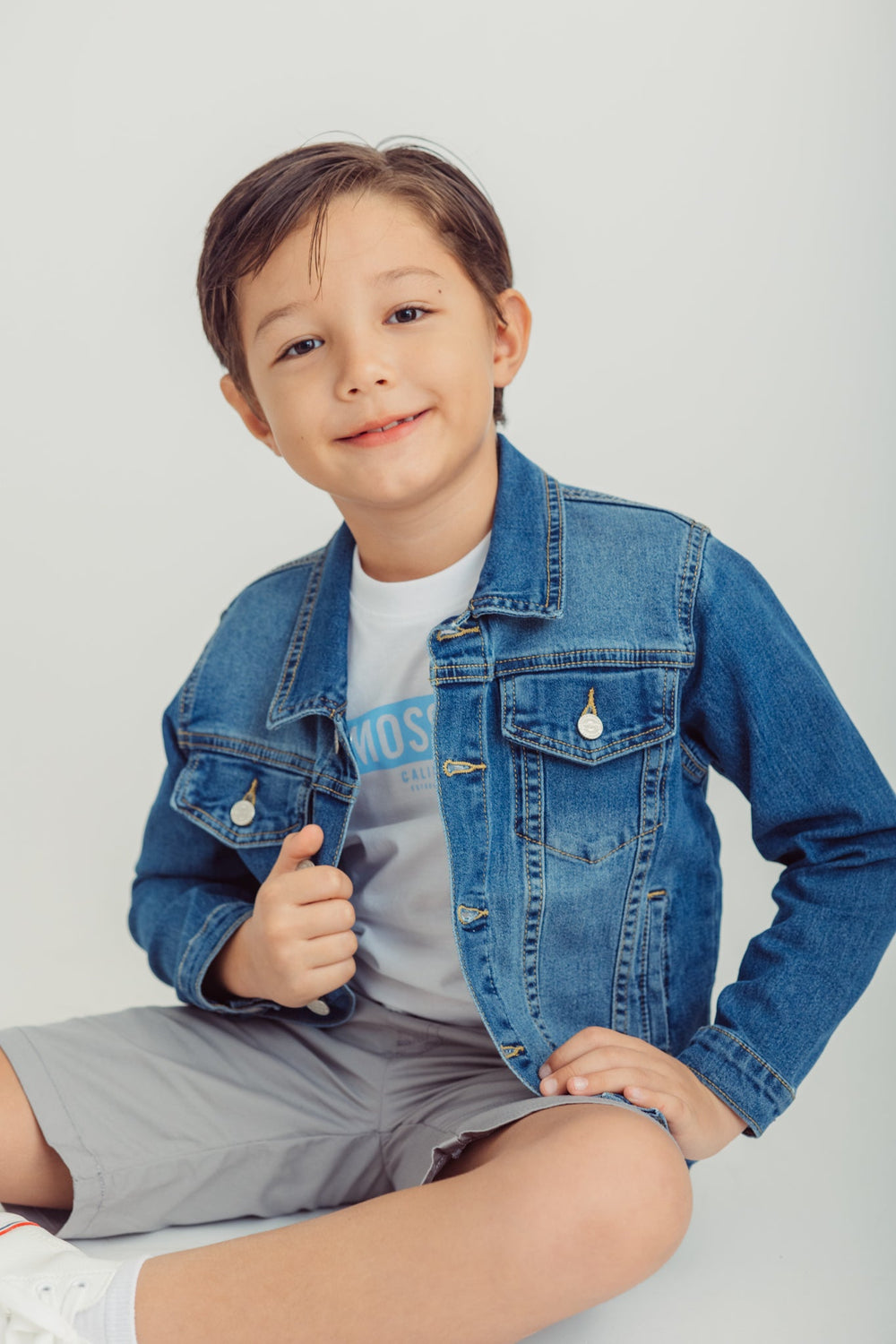Medium Wash Long Sleeves Regular Jacket - Mossimo PH