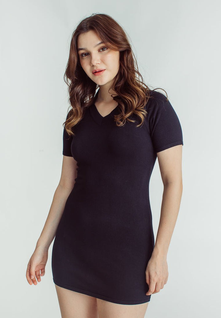 Stephanie Black Long Sleeve Knit Dress with Collar - Mossimo PH